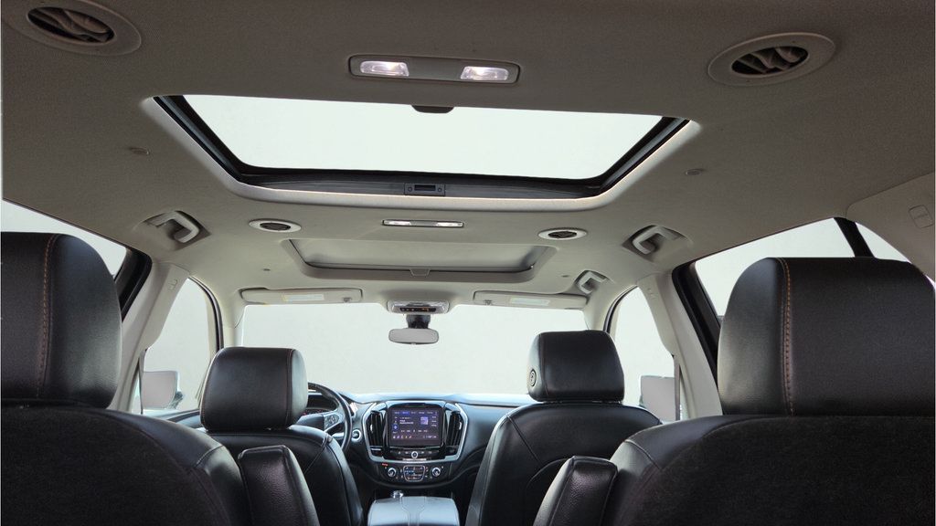 Used 2020 Chevrolet Traverse Premier AWD/4WD image 55