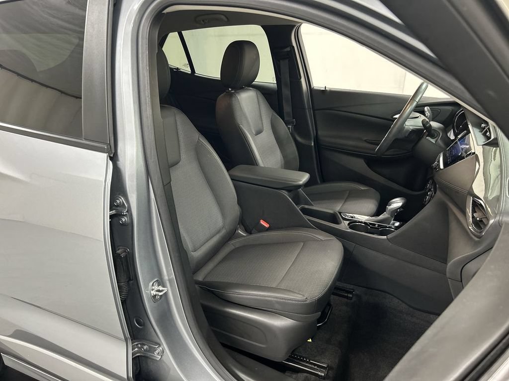 Certified 2023 Buick Encore GX Select w/ Sport Touring Package FWD image 22