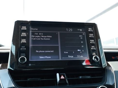 Used 2021 Toyota Corolla LE FWD image 16