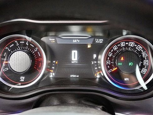 Used 2017 Dodge Challenger R/T Scat Pack image 31