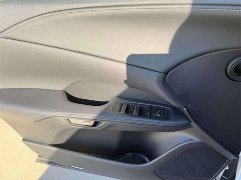 Used 2025 Lexus RX 350 Premium w/ Accessory Package image 9