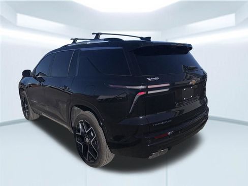 Used 2025 Chevrolet Traverse High Country w/ LPO, Floor Liner Package image 6
