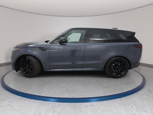 New 2026 Land Rover Range Rover Sport Dynamic SE AWD/4WD image 8