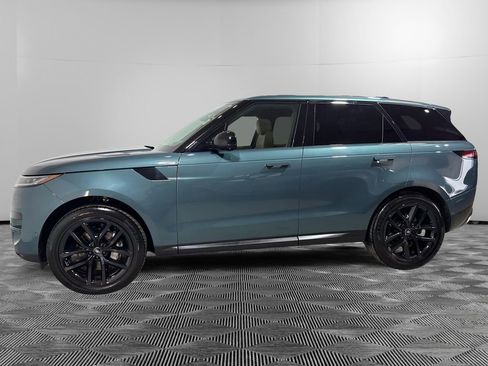 Used 2024 Land Rover Range Rover Sport SE AWD/4WD image 2