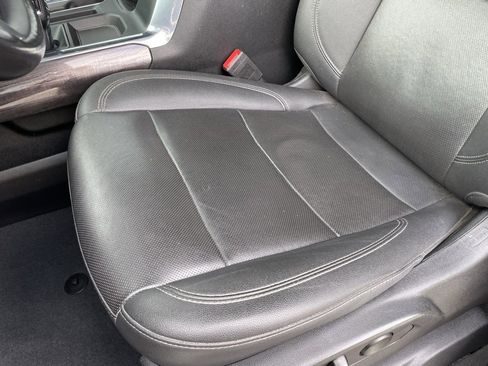 Used 2023 Chevrolet Silverado 1500 LTZ image 22