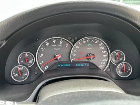 Used 2008 Chevrolet Corvette Convertible w/ Preferred Equipment Group RWD image 17