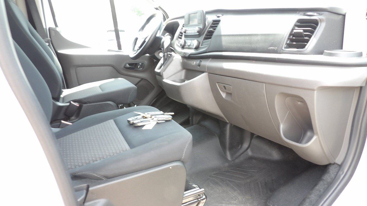 Used 2025 Ford Transit 250 Low Roof w/ Exterior Upgrade Package RWD image 19
