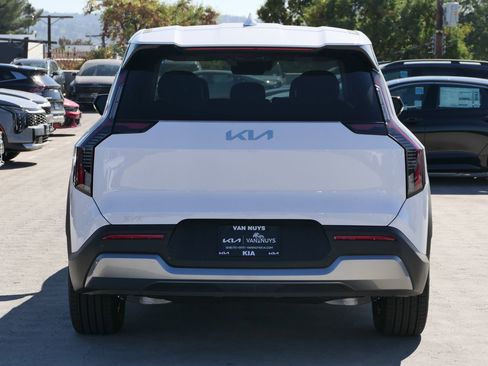 New 2026 Kia EV9 Light image 5