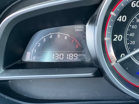 Used 2014 MAZDA MAZDA3 i SV image 20