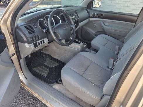Used 2008 Toyota Tacoma 2WD Regular Cab image 9