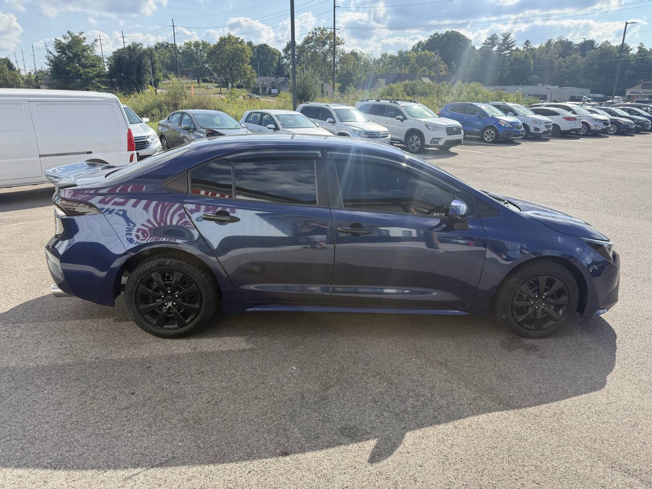 Used 2021 Toyota Corolla LE FWD image 6