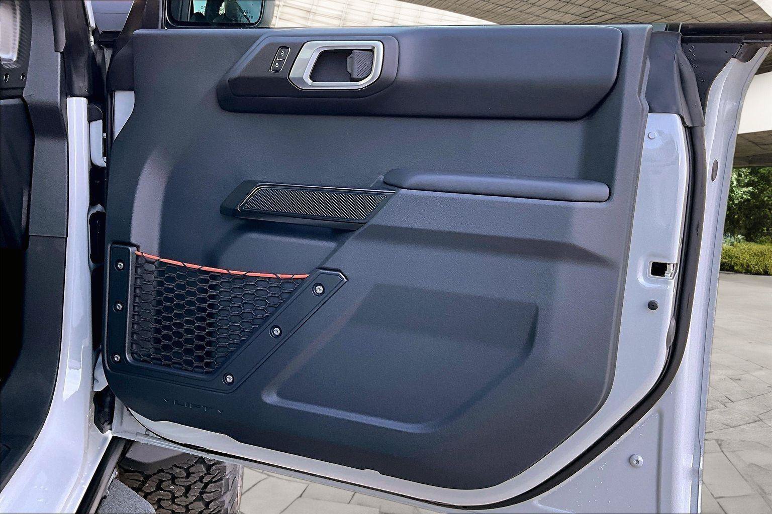 New 2026 Ford Bronco Raptor w/ Interior Carbon Fiber Pack AWD/4WD image 13