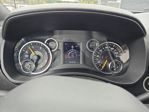 Used 2022 RAM 2500 Tradesman w/ Chrome Appearance Group AWD/4WD image 20