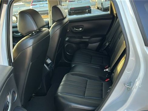 Used 2025 Honda HR-V EX-L image 22