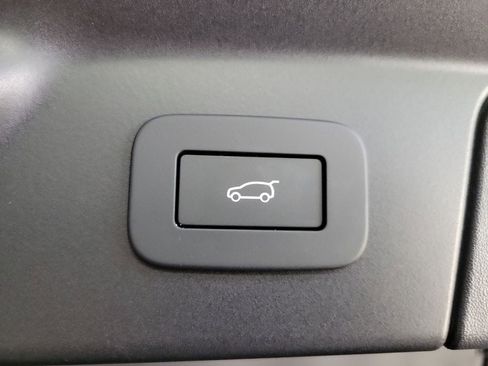 New 2026 Land Rover Range Rover Velar Dynamic SE image 30