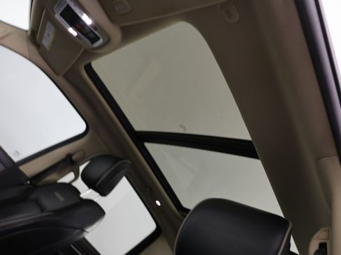 Used 2021 RAM 1500 Laramie w/ Laramie Southwest Edition image 14