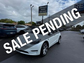 Used 2024 Tesla Model Y Long Range video 1