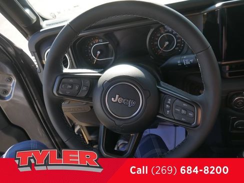 New 2026 Jeep Gladiator Sport AWD/4WD image 27