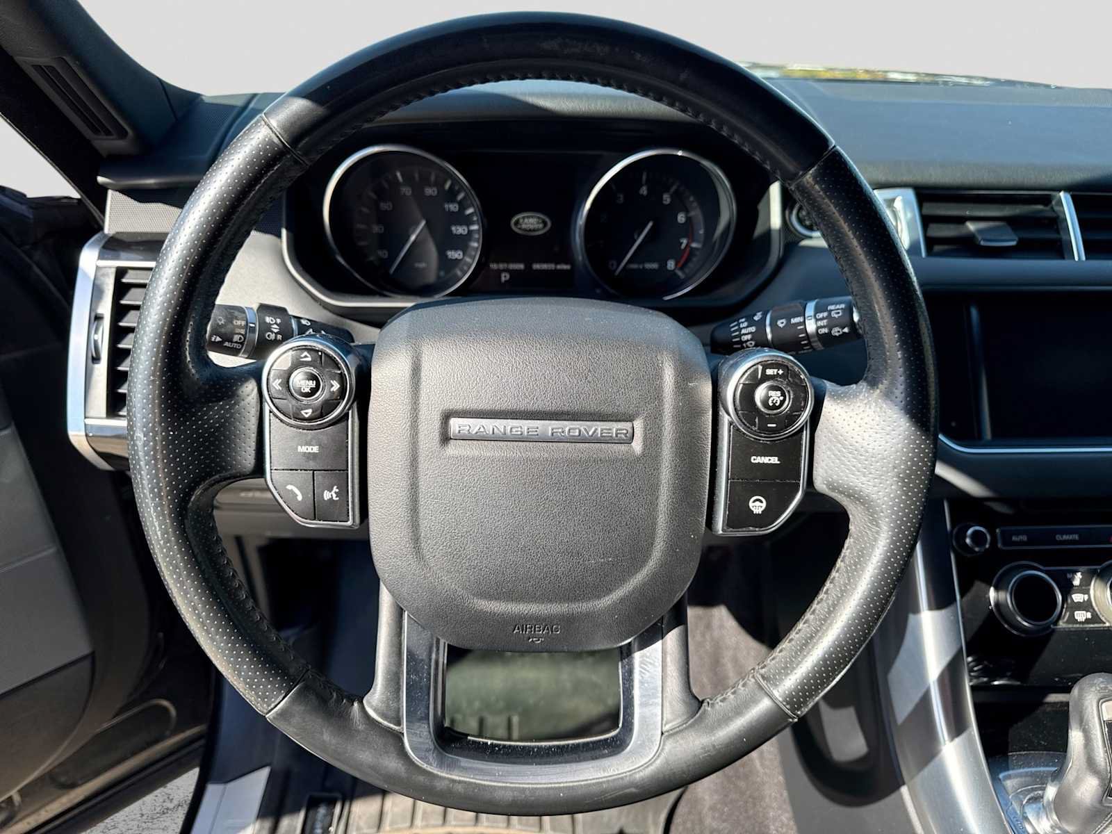 Used 2015 Land Rover Range Rover Sport HSE AWD/4WD image 22