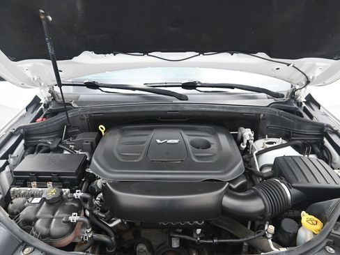Used 2017 Jeep Grand Cherokee Laredo AWD/4WD image 16