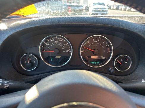 Used 2016 Jeep Wrangler Unlimited Sport w/ Quick Order Package 23S image 18