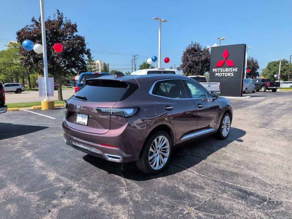 Used 2024 Buick Envision Avenir AWD/4WD image 5