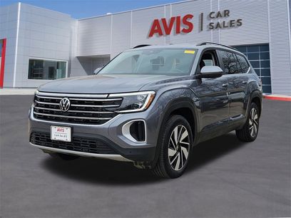 Used 2025 Volkswagen Atlas SE