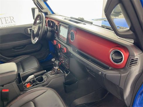 Used 2022 Jeep Wrangler Unlimited Rubicon w/ LED Lighting Group image 28