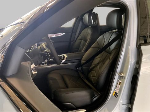 New 2026 BMW i7 xDrive60 AWD/4WD image 9