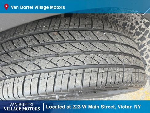 Used 2023 Subaru Crosstrek 2.5i Sport AWD/4WD image 35