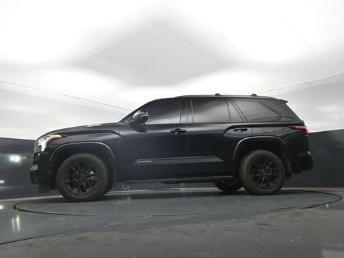 Used 2024 Toyota Sequoia Platinum w/ TRD Off-Road Package AWD/4WD image 25