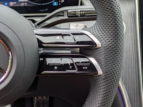 New 2025 Mercedes-Benz C 300 4MATIC Sedan image 20