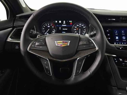 New 2026 Cadillac XT5 Sportv w/ LPO, Floor Liner Package image 16