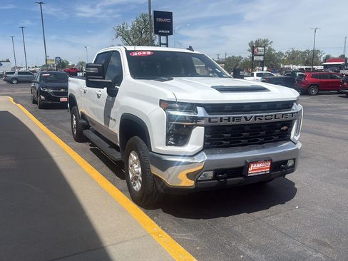 Used 2022 Chevrolet Silverado 2500 LT w/ Convenience Package AWD/4WD image 10