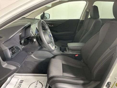 Used 2025 Subaru Outback Premium image 15