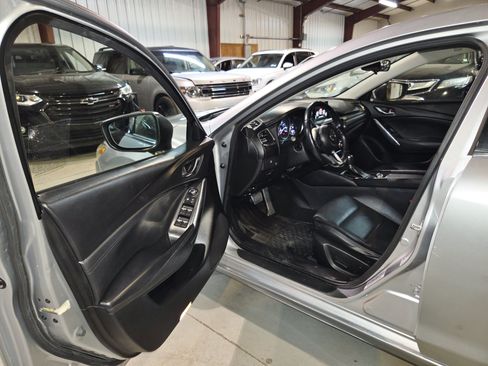 Used 2017 MAZDA MAZDA6 Touring FWD image 13