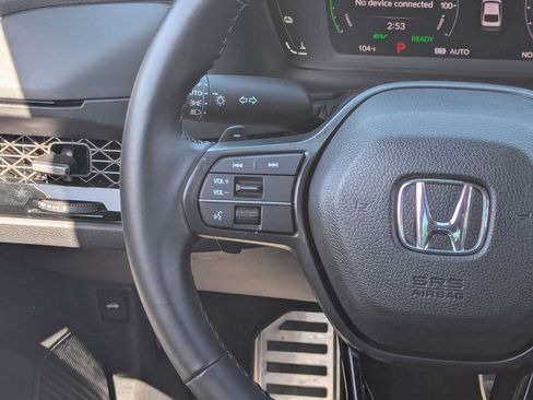 Certified 2025 Honda Accord Sport image 17