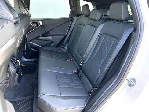 New 2025 BMW X3 xDrive30i w/ Premium Package image 17