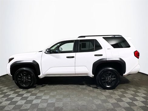 Certified 2025 Toyota 4Runner SR5 image 5