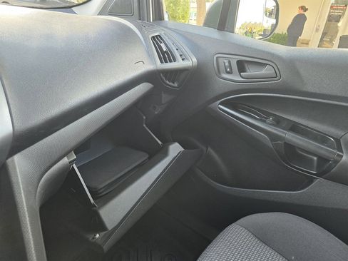 Used 2017 Ford Transit Connect XL image 23