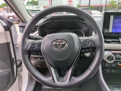 Certified 2024 Toyota RAV4 XLE w/ Convenience Package AWD/4WD image 20