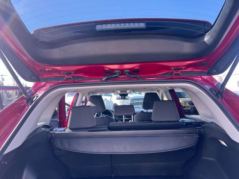 Used 2025 Toyota RAV4 XLE image 24