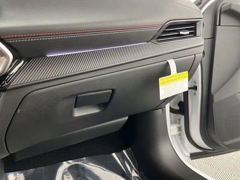 New 2026 Nissan Sentra SR w/ Floor Mat Package FWD image 36