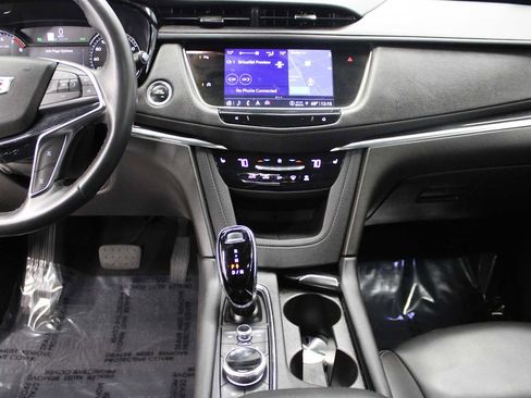 Certified 2022 Cadillac XT5 Premium Luxury image 25