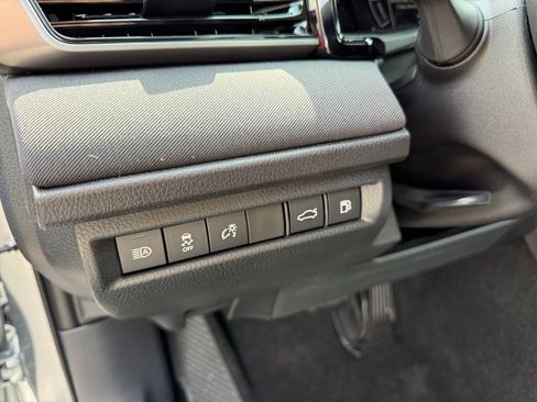 New 2026 Toyota Camry LE FWD image 27