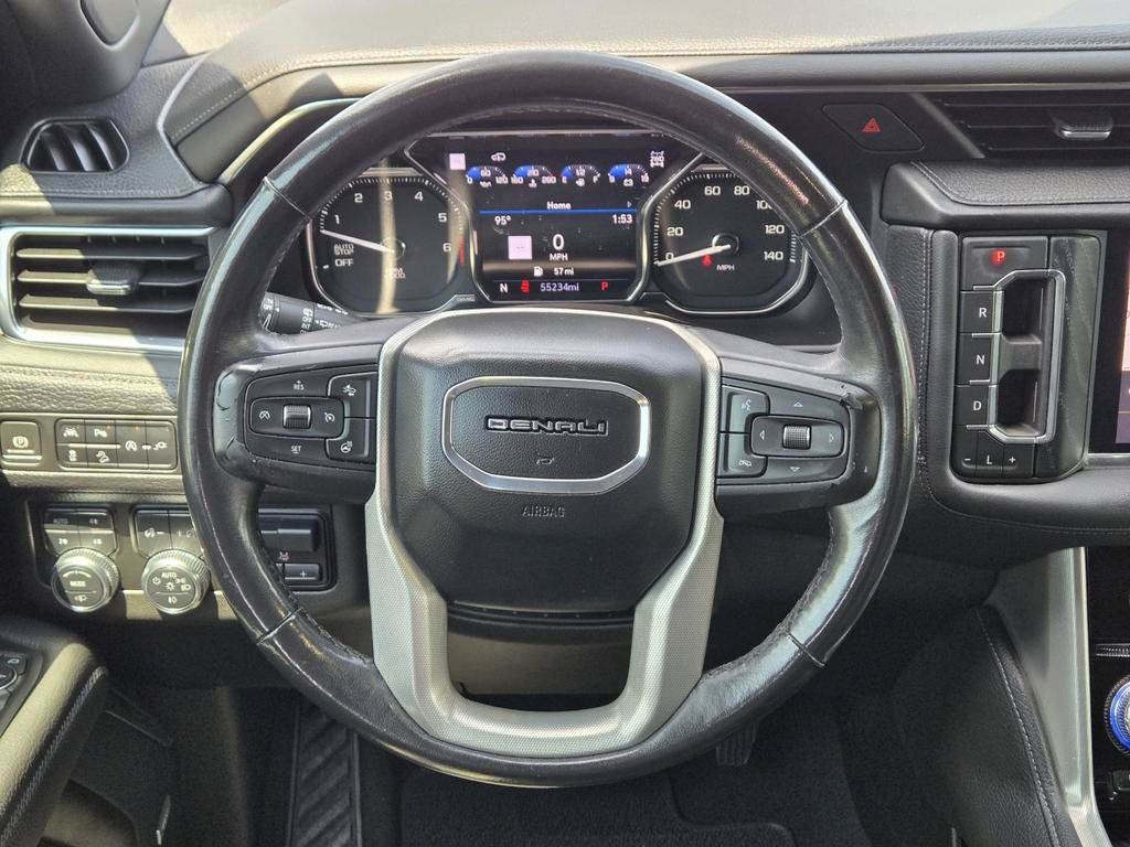 Used 2021 GMC Yukon Denali w/ Denali Ultimate Package AWD/4WD image 24