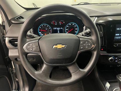 Used 2019 Chevrolet Traverse LS image 33