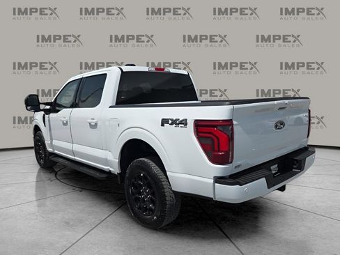 Used 2025 Ford F150 Lariat w/ FX4 Off-Road Package image 3