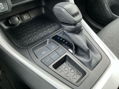 Used 2023 Toyota RAV4 XLE w/ Convenience Package image 18