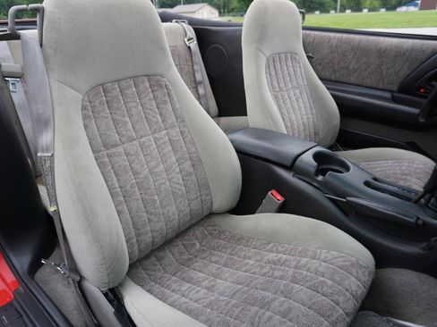 Used 2001 Chevrolet Camaro LT RWD image 14